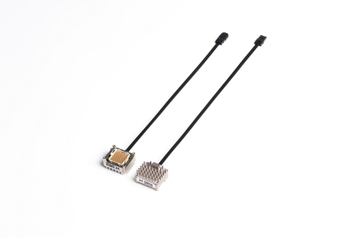 卡卡湾88科技POB12路并行光模块